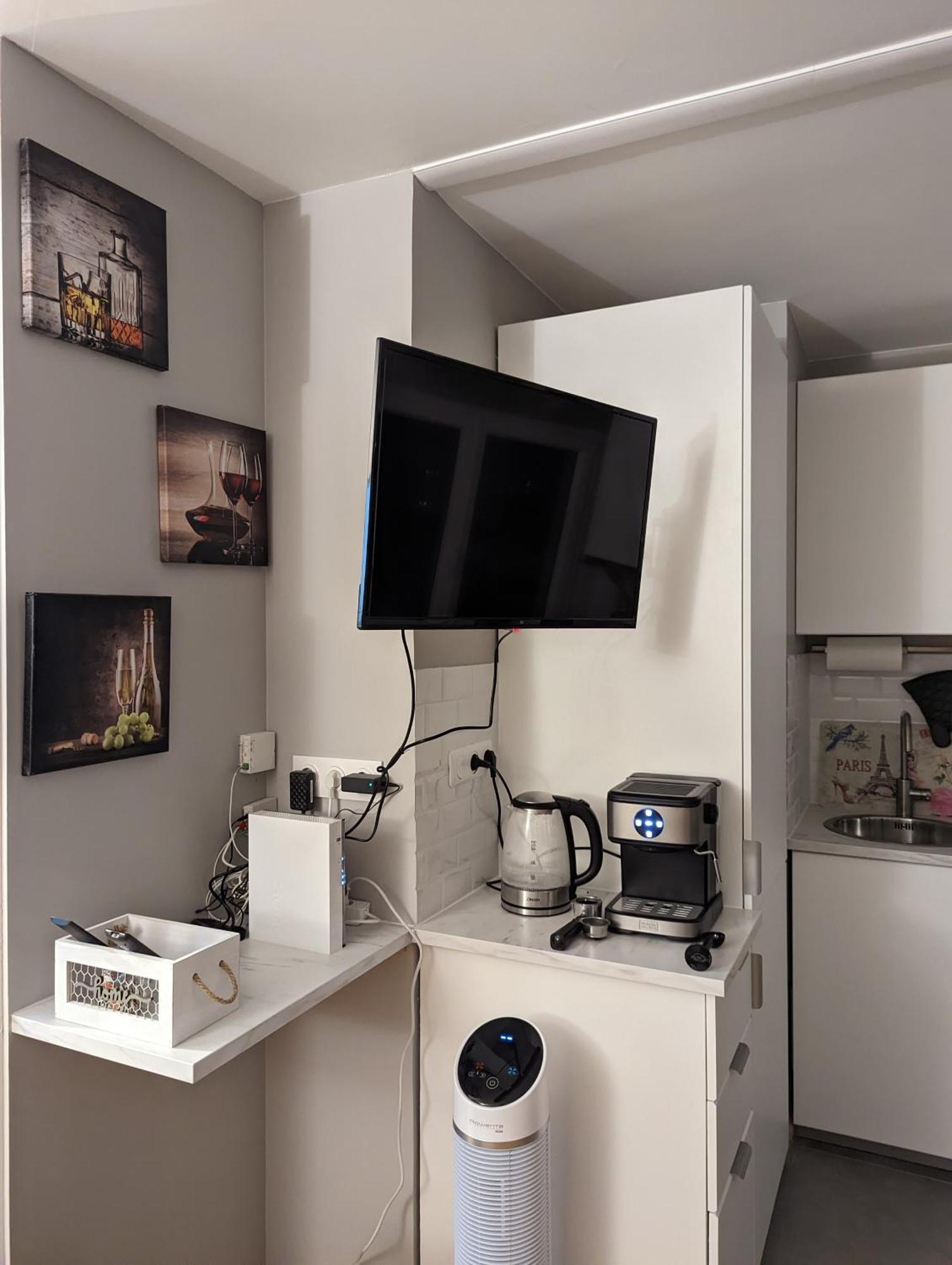 Charming Studio With Eiffel View Paris Luaran gambar